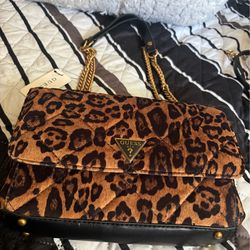 Guess purse