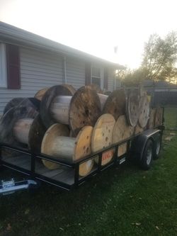 Wood spools $1 an inch across