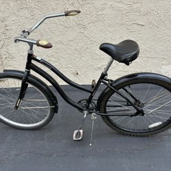 Huffy Beach Cruiser - 26 Inch
