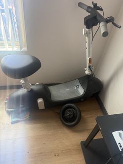 Electric scooter