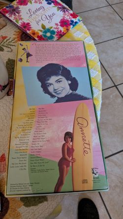 Annette Funicellot box set collectible