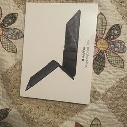 iPad Pro Smart Keyboard Folio