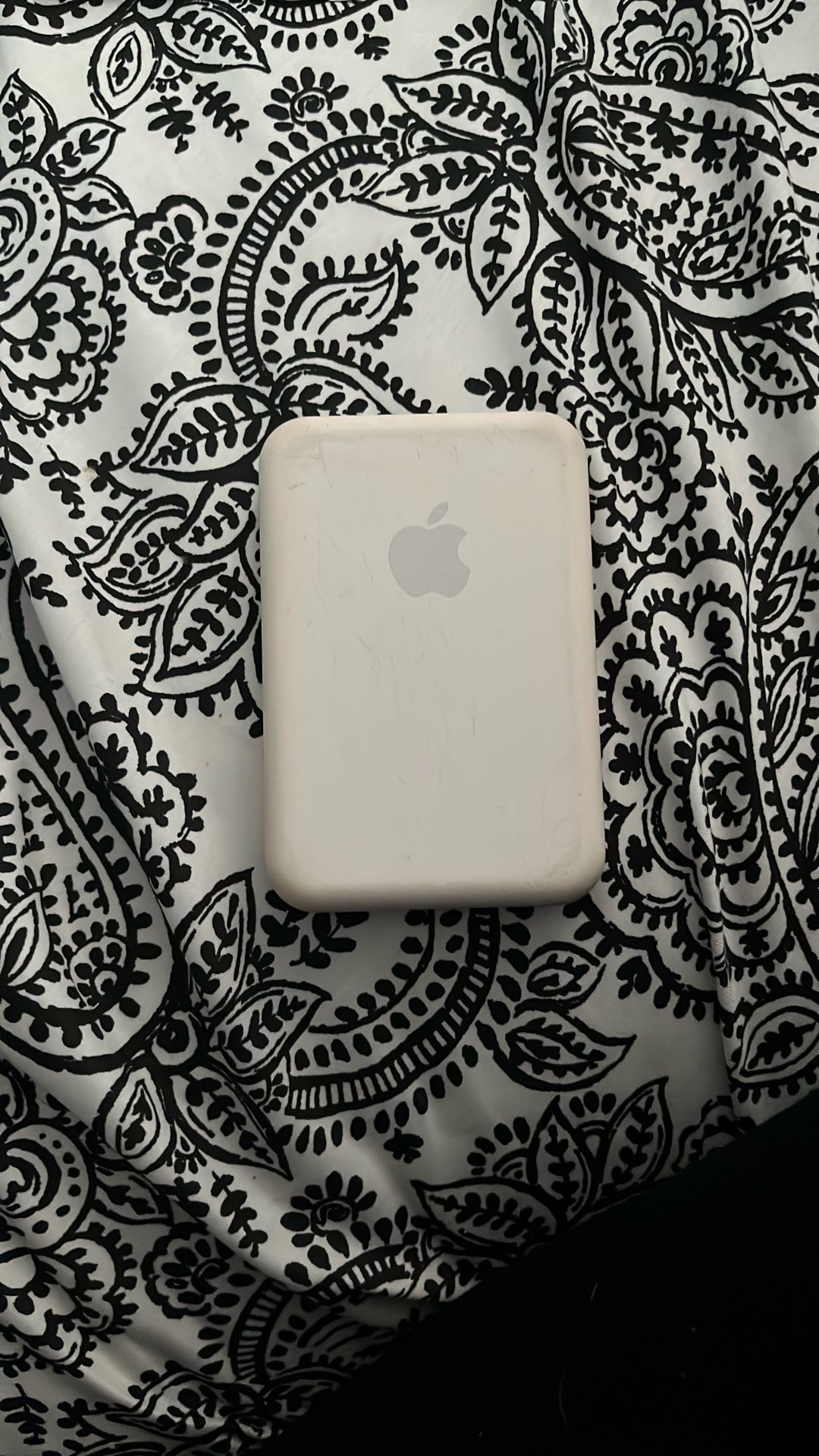 Apple MagSafe Portable Charger