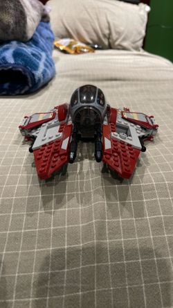 Lego Star Wars: Obi Wan’s Jedi interceptor
