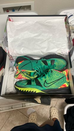 Kyrie 7