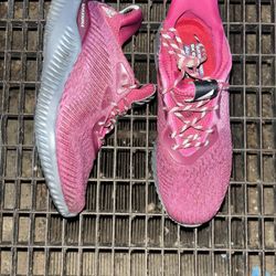 Women Shoes Size 7.5