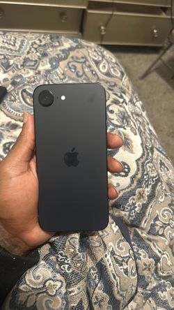 iPhone 16