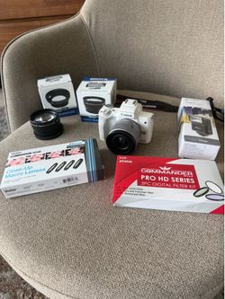 Canon EOS M50 Mirrorless Camera with EF-M 15-45mm Lens and Accessory Bundle