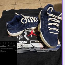 Air Jordan 11 Retro Low “RE2PECT”