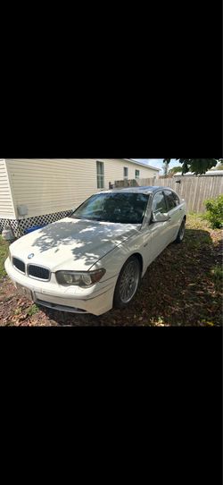 2005 BMW 745i