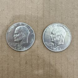 1971 Silver Dollar Lot: (2). Liberty Eisenhower Silver One Dollar Coin No Mint Mark! 1971 Liberty Eisenhower Silver One Dollar Coin “D” Mint Mark.