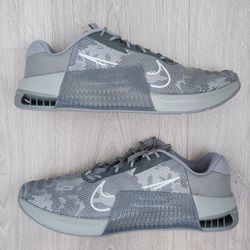 Nike Metcon 9 AMP Weightlifting Training Workout Gym Shoes DZ2616-008 Men's Size 9