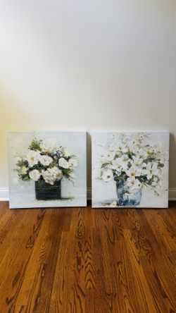 🌸 White Floral Bouquet Canvas Art – Set of 2, 27”x27”