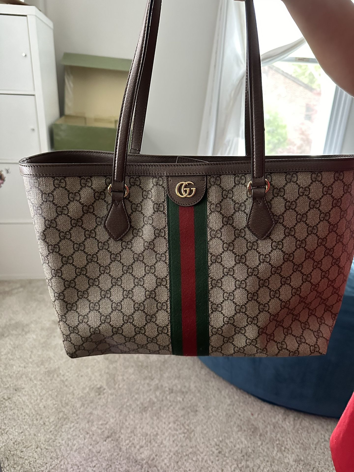 Gucci Ophidia GG Medium Tote Bag