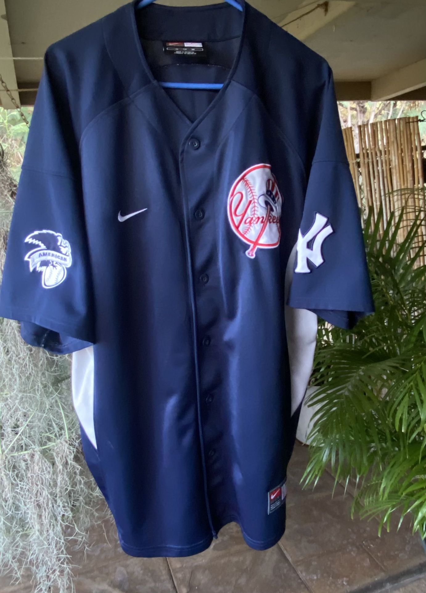 NIKE NEW YORK YANKEES DEREK JETER JERSEY XL 52”Chest 33” Length