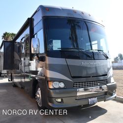 2008 Winnebago Adventurer 35L Class A Motorhome