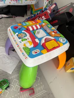 Fisher-Price Laugh & Learn Activity Table