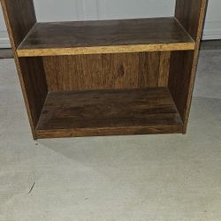 SMALL STAND 