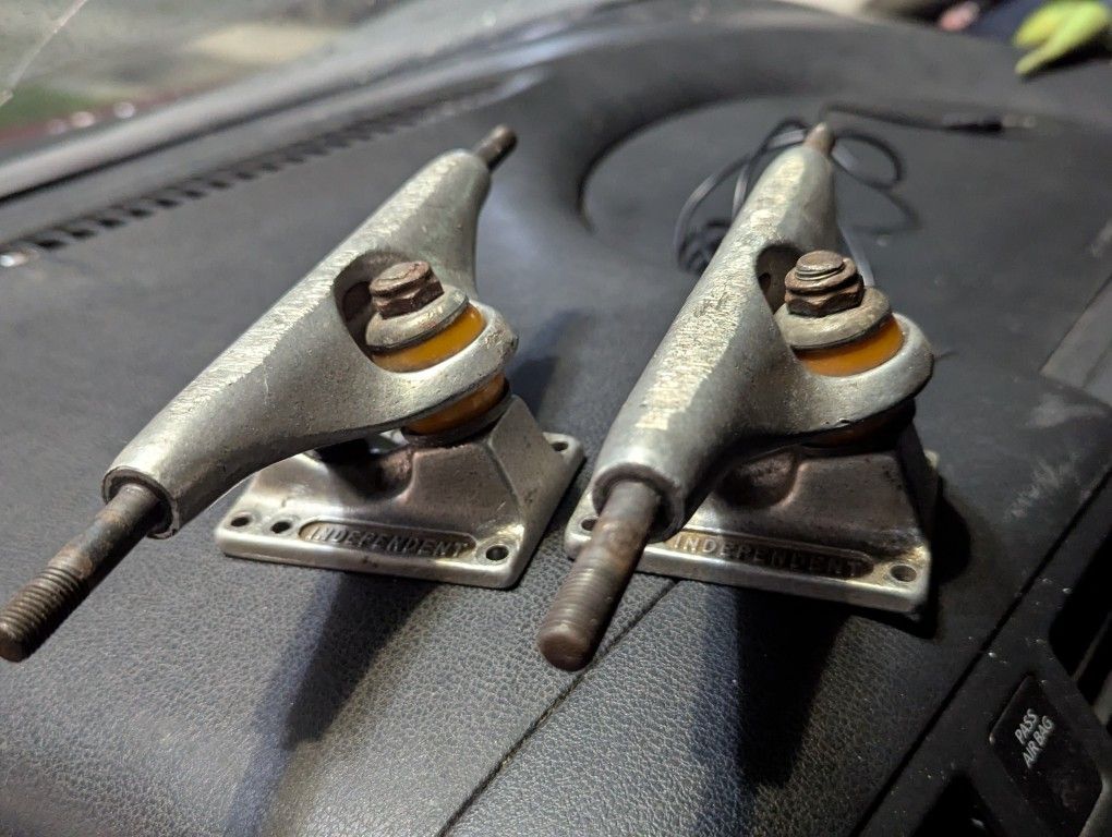 Stage 8 Independent Trucks 