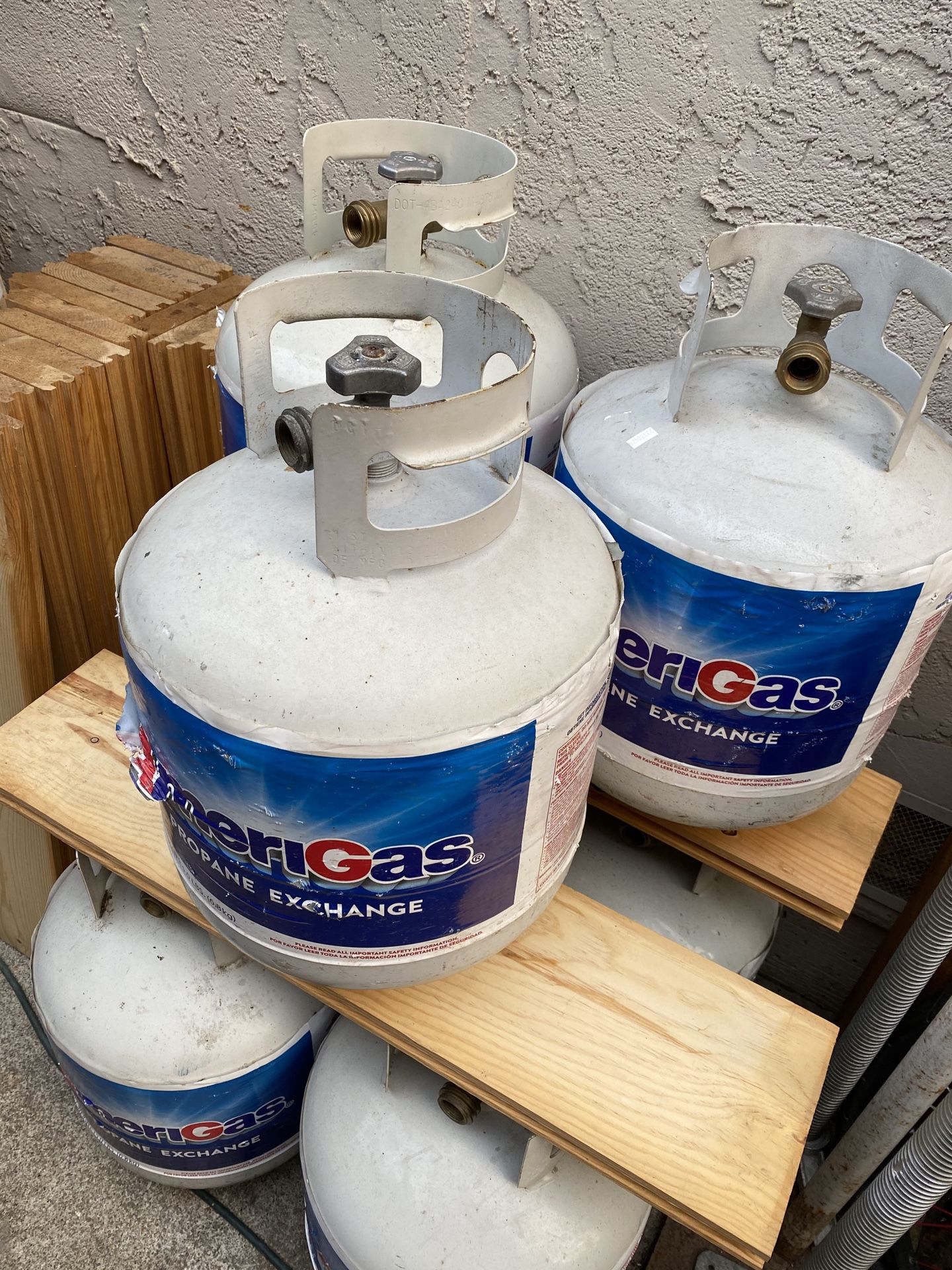 5 empty propane tanks for Sale in San Jose, CA OfferUp