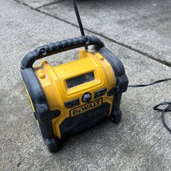 Dewalt Radio