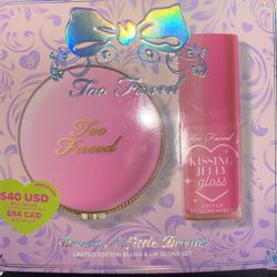 Dream A Little Dream Set: Cloud Crush Blush & Kissing Jelly Lip Oil