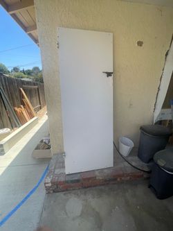 Free 30x 80 door