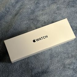 Apple Watch SE 3 (GPS) 44mm Midnight Aluminum Case W/ Midnight Sport Band - Midnight - (2025)