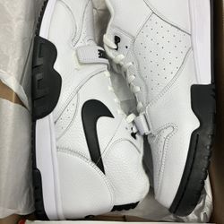 Nike Air Trainer 1