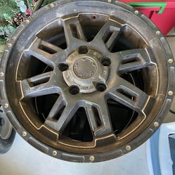 20’ Toyota Tundra Rims