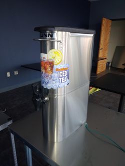 Iced tea container