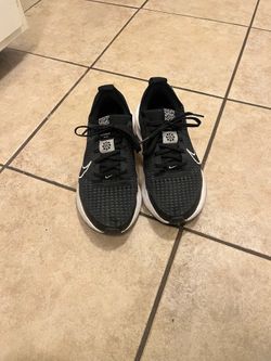 Nike Womens Size 8