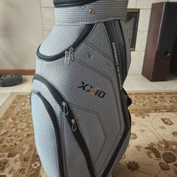 XXIO Light Weight golf bag New 