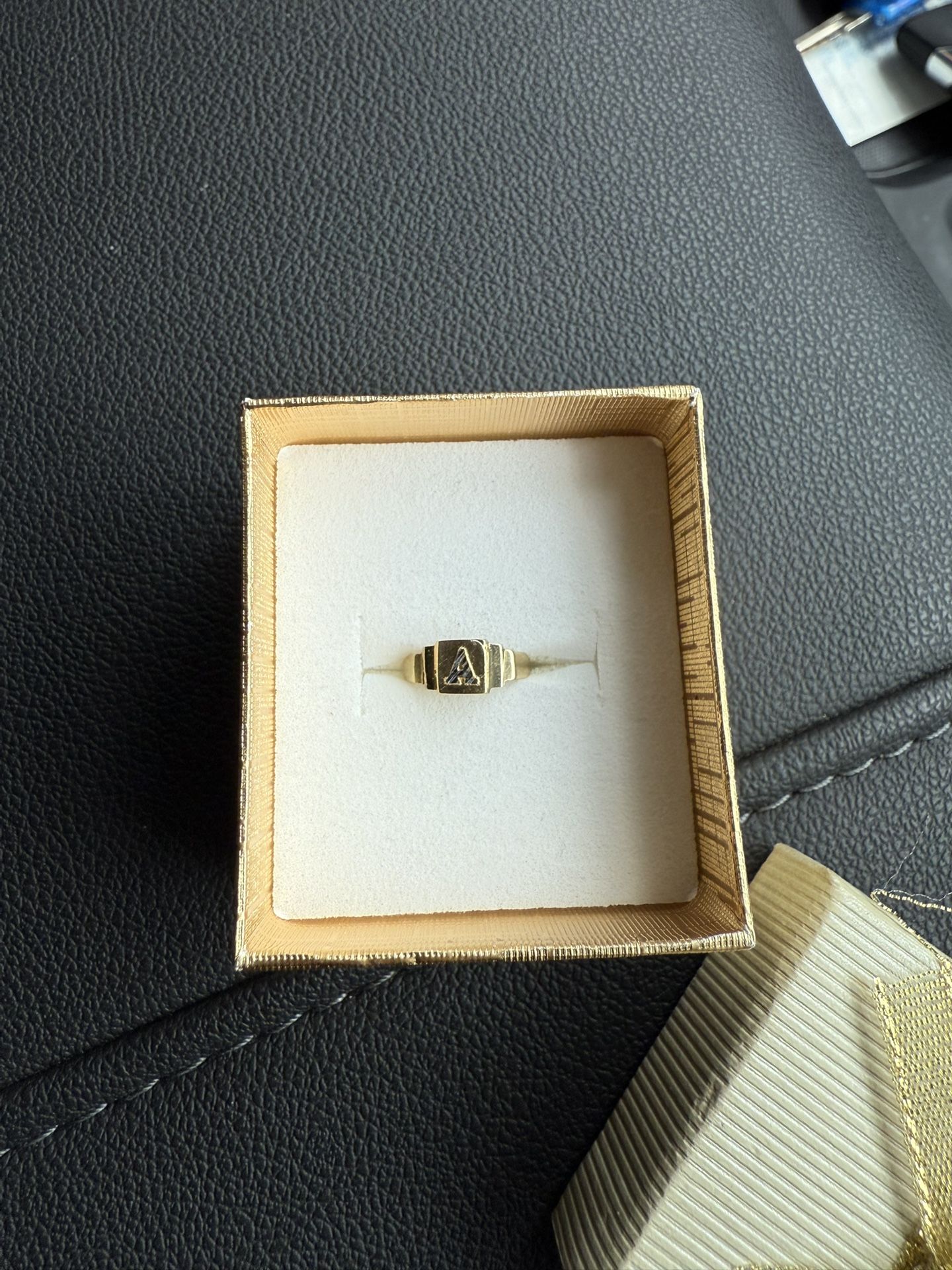 10k Gold Ring