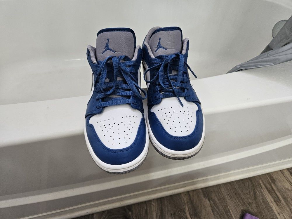 Jordan 1s
