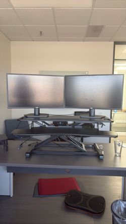 Rising Desk Platform
