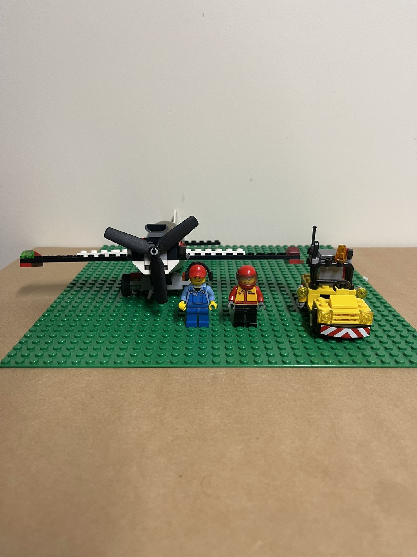 LEGO City 60019 Stunt Plane (missing one piece)