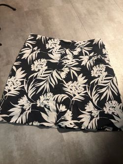 S.C & CO  M floral skort