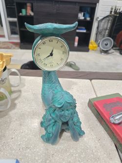 Tiki mermaid clock
