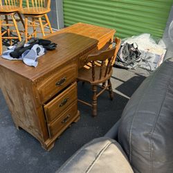 Twin Bunk beds With Matching Desk 