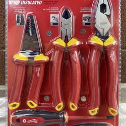 Milwaukee Insulated Tools 5 PCs 