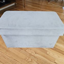 Gray Microfiber / Vevlet Like Storage Ottoman / Toy Chest / Extra Seat