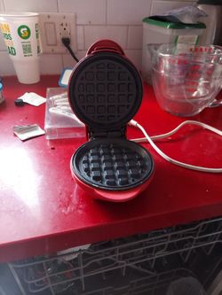 Mini Waffle Maker
