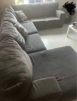 Free U shaped couch