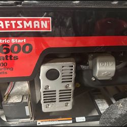 5600 Watt Electric Start Briggs & Stratton Craftsman Generator