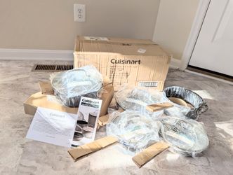 Brand New Cuisinart 9 Piece Cookware Set