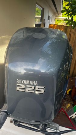 Yamaha motor cover