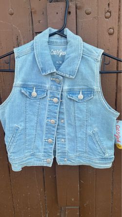 Little girl cat and jack vest