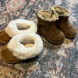 Toddler Boots size 4. 