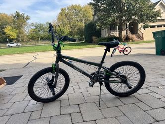 Razor BMX Bike Gray and Green